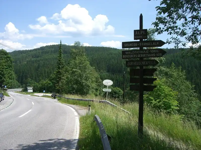 Passstrasse am Alpl