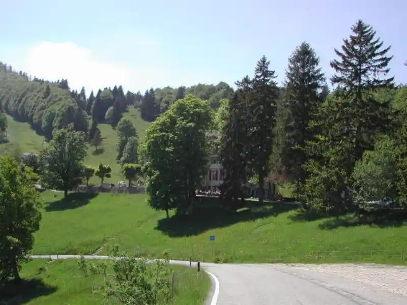 Passstrasse am Balmberg
