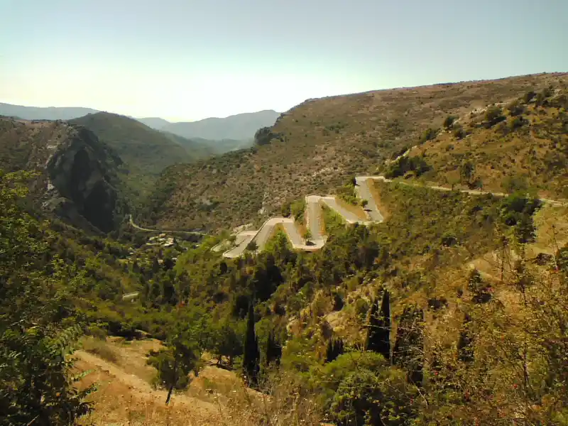 Passstrasse am Col de Braus