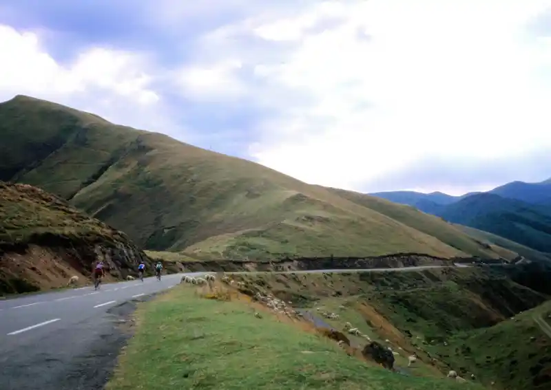 Passstrasse am Col de Burdincurutcheta