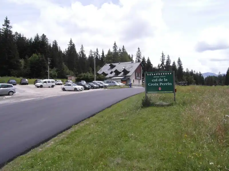 Passstrasse am Col de la Croix Perrin