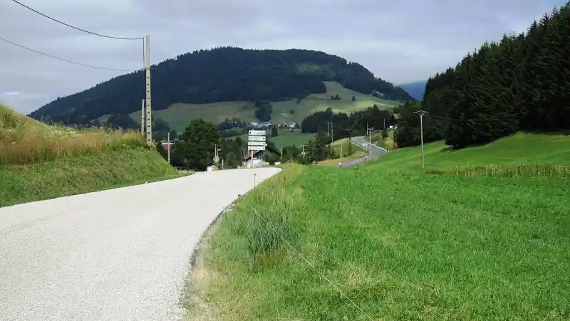 Passstrasse am Col de Terramont