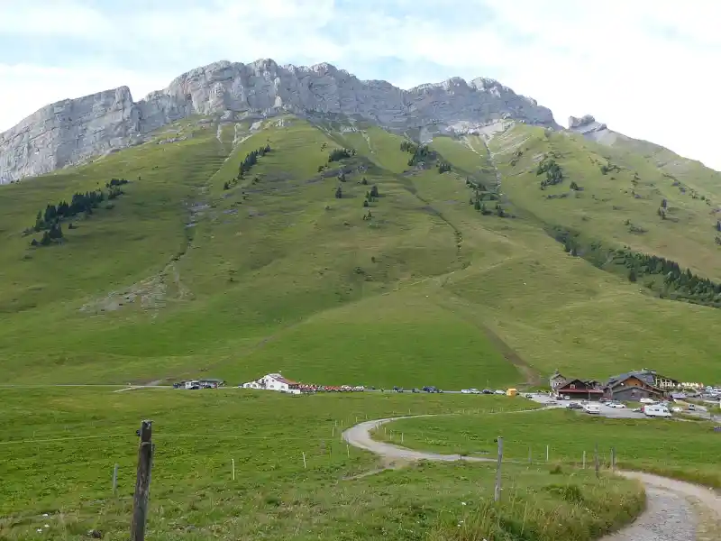Passstrasse am Col des Aravis