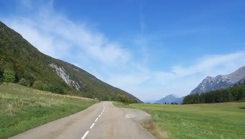 Passstrasse am Col des Prés