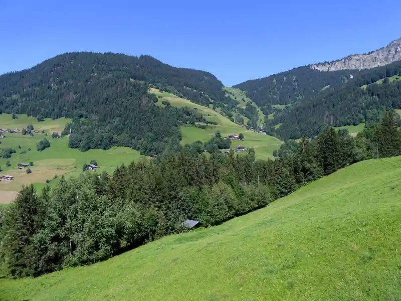 Passstrasse am Col du Pré