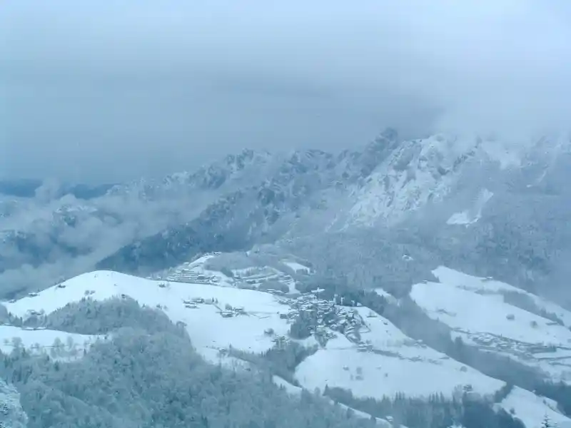 Passstrasse am Colle di Zambla