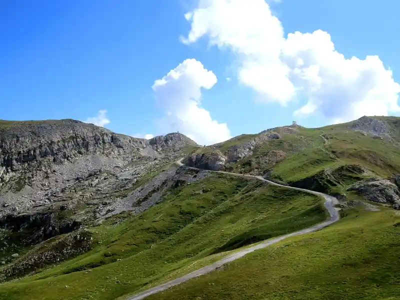 Passstrasse am Colle Fauniera