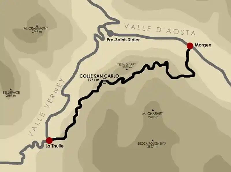 Passstrasse am Colle San Carlo