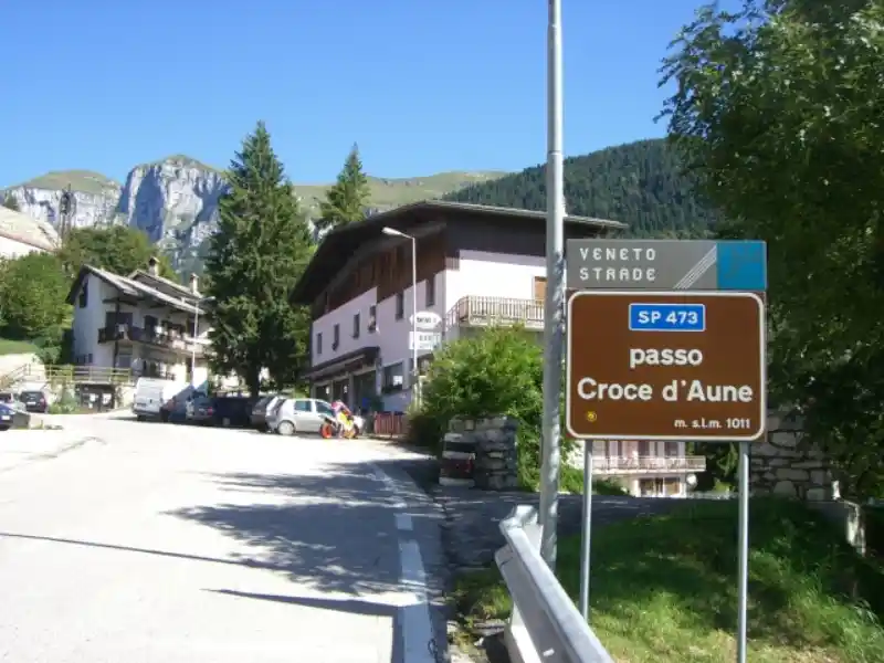 Passstrasse am Croce d’Aune