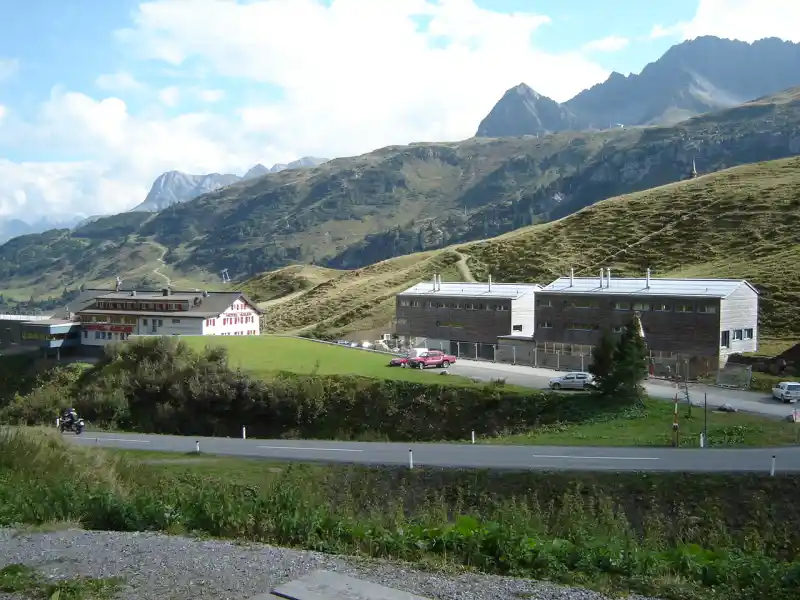 Passstrasse am Hochtannbergpass