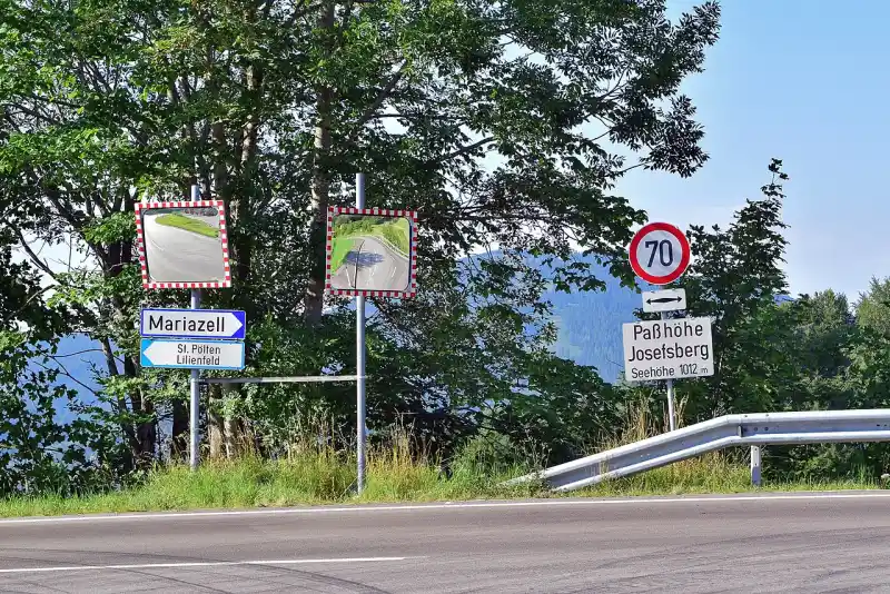 Passstrasse am Josefsberg