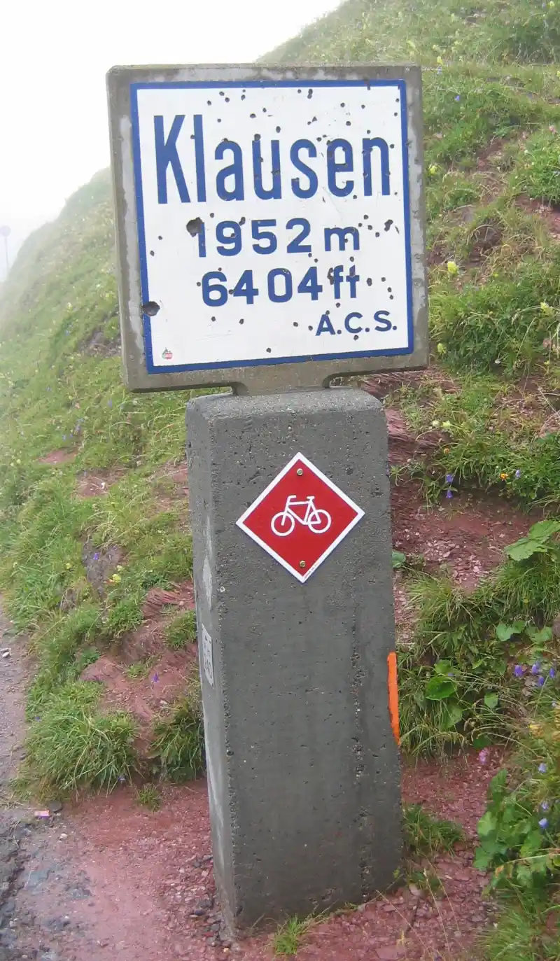 Passstrasse am Klausenpass