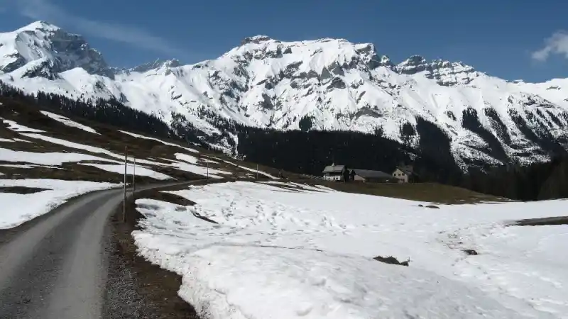 Passstrasse am Kunkelspass