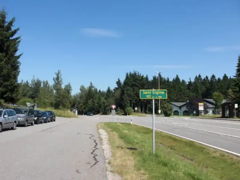 Passstrasse am Markbuchener Sattel