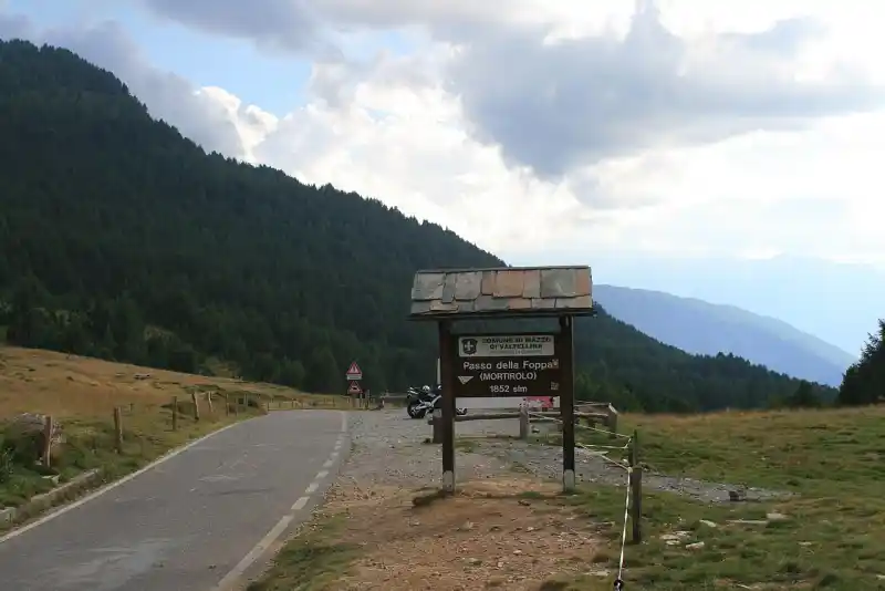 Passstrasse am Mortirolopass