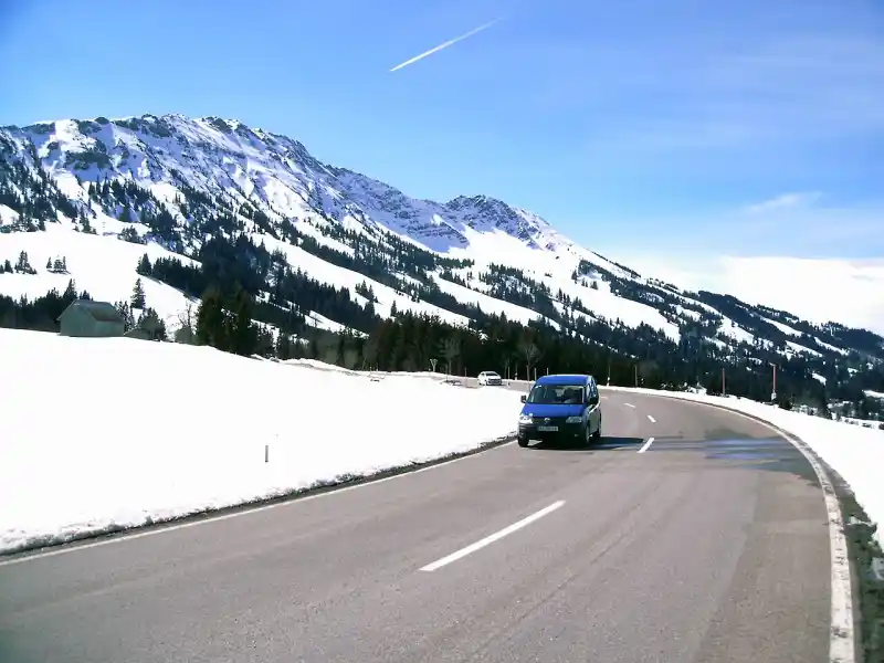 Passstrasse am Oberjochpass