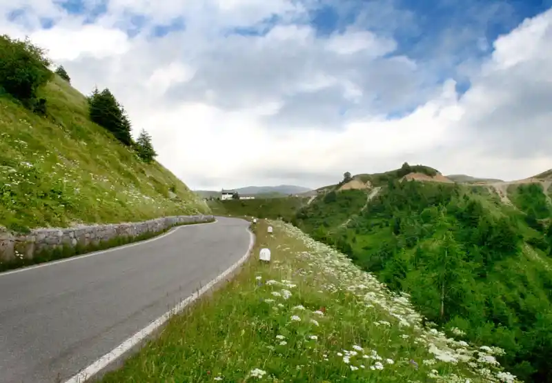 Passstrasse am Passo di Croce Domini