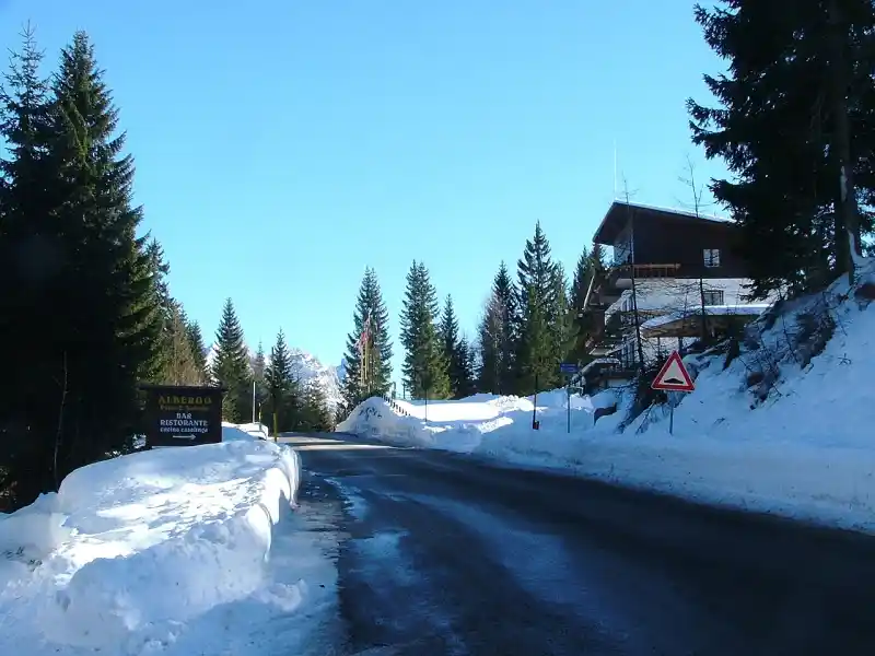 Passstrasse am Passo San Antonio