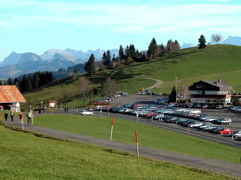Passstrasse am Raten