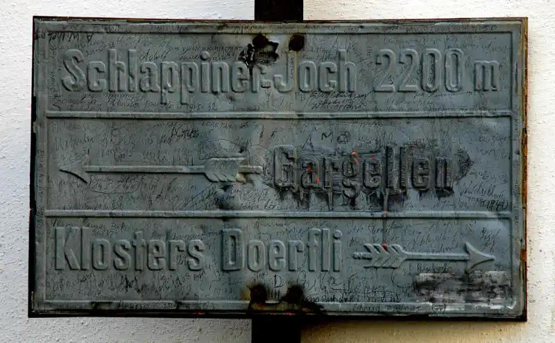Passstrasse am Schlappiner Joch